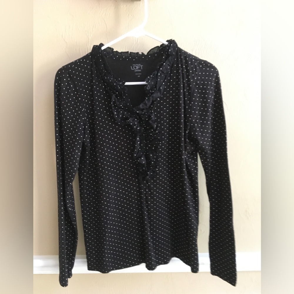 Loft long sleeve top. EUC.